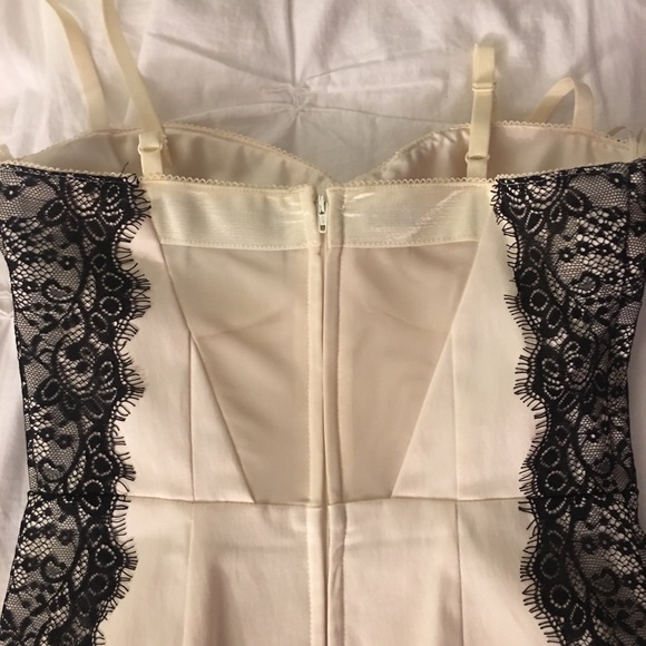 Guess dress🌻 - Picture 3 of 7